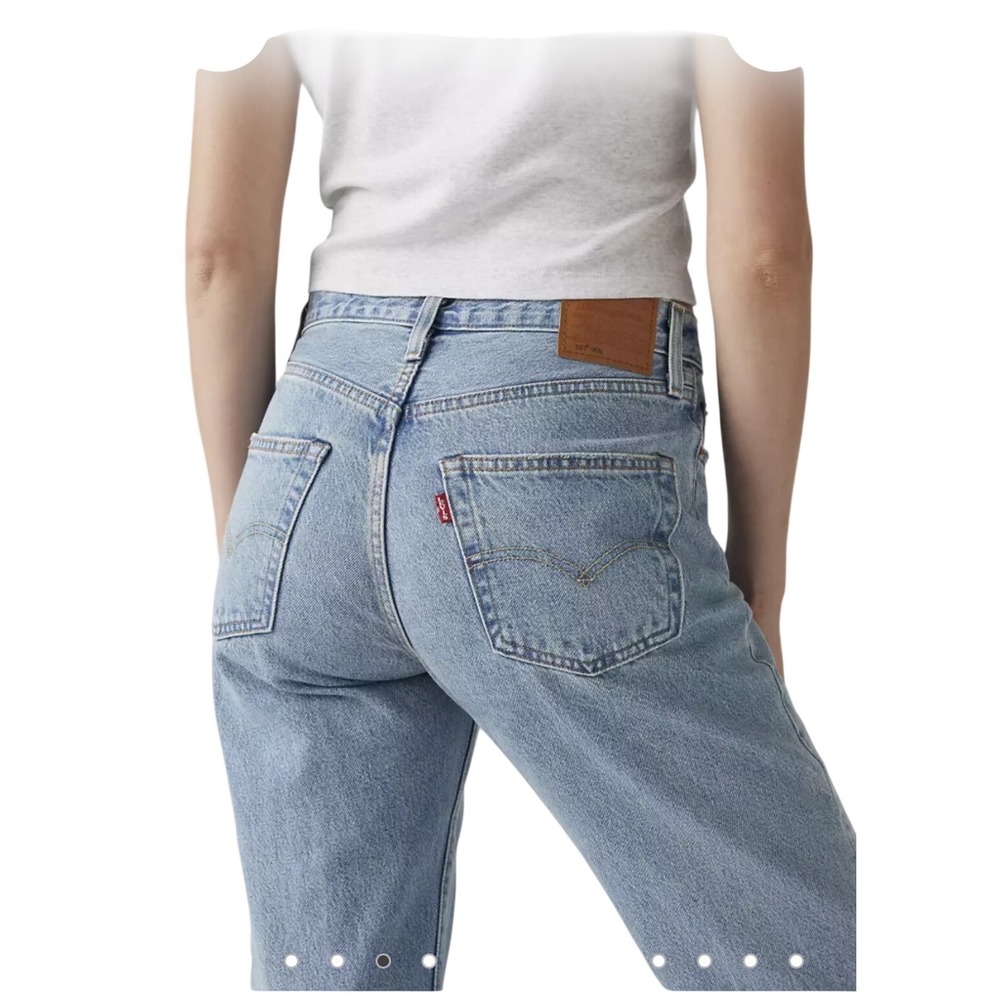 Free People Levis 501 90s Selvedge Denim Jeans Light Wash Straight Leg W31 NWT - Picture 4 of 13